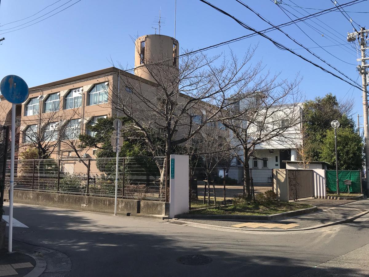 三国丘高校(堺市堺区南三国ケ丘町)【ホームメイト・リサーチ スタディピア】 三国丘高校(堺市堺区南三国ケ丘町)【ホームメイト・リサーチ スタディピア】