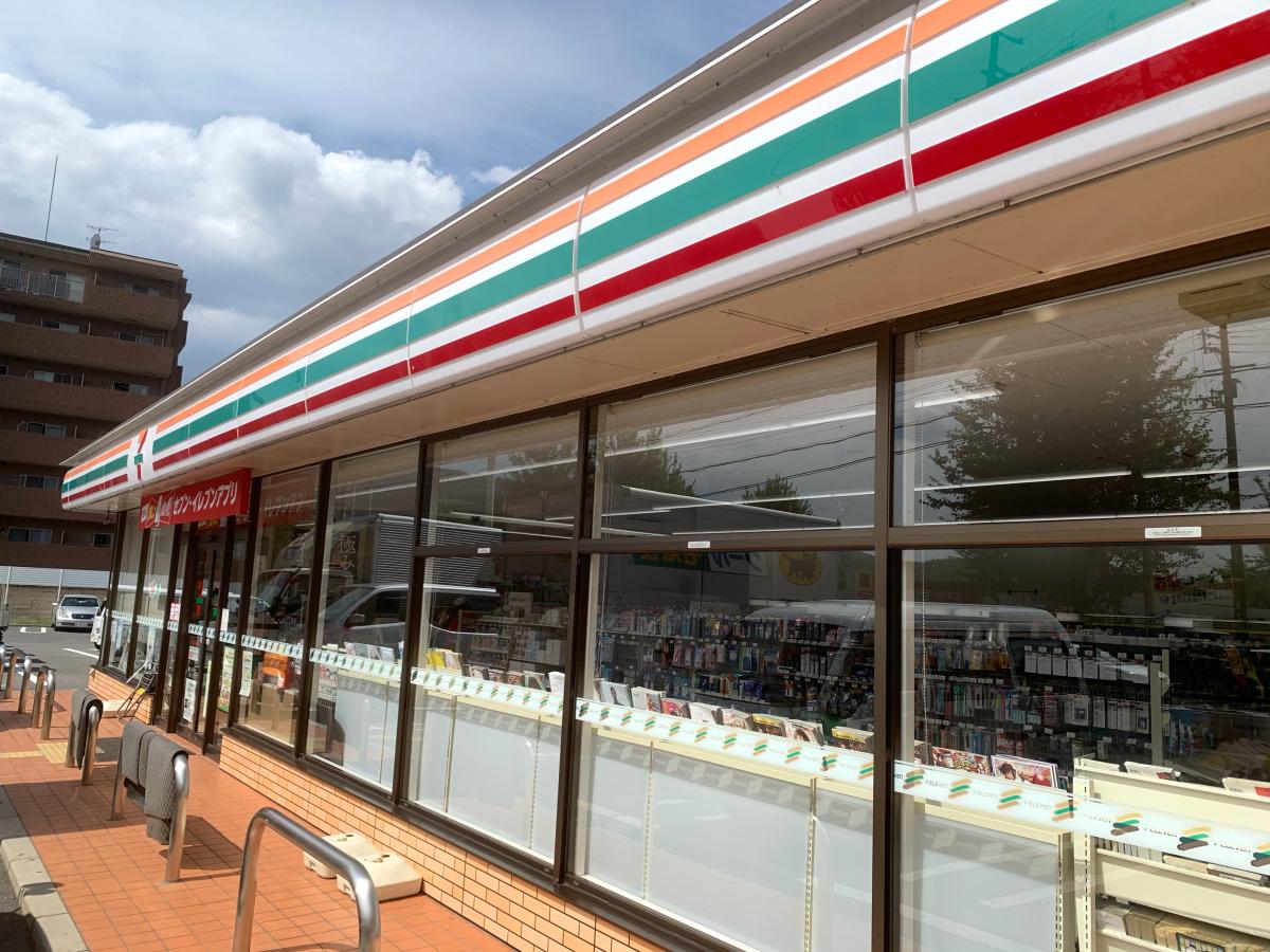 マーケットピア セブンイレブン 京都山科打越町店