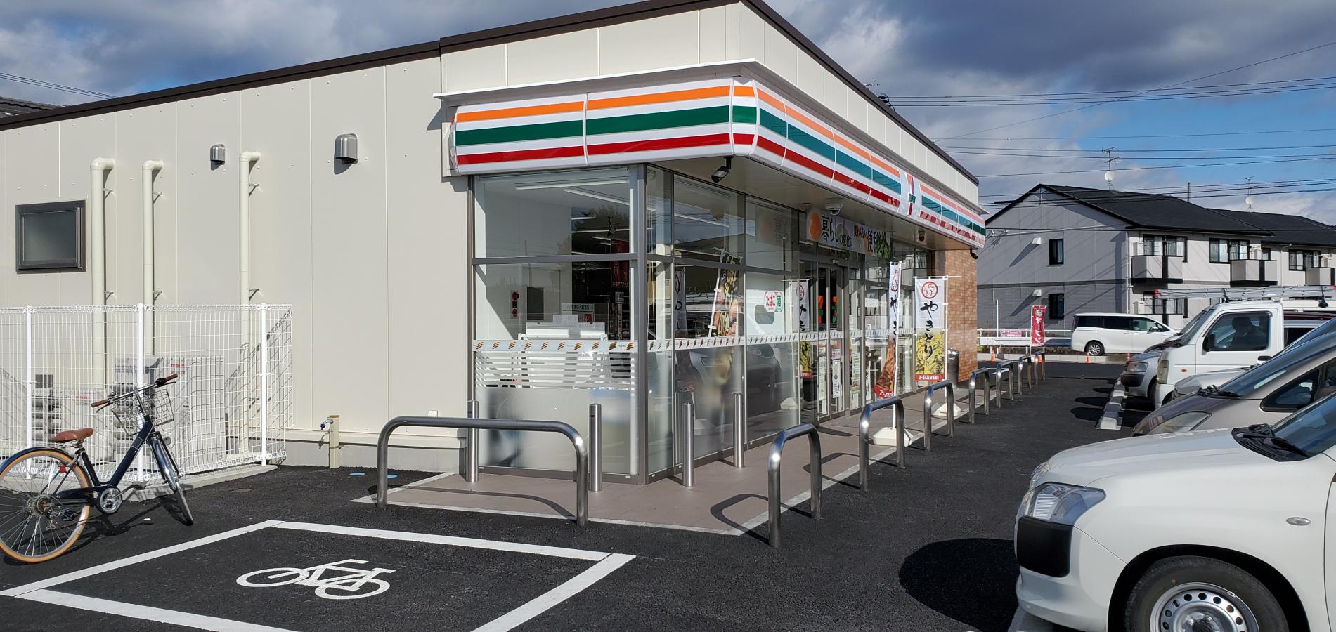 マーケットピア セブンイレブン 扶桑高雄定松店 丹羽郡扶桑町高雄