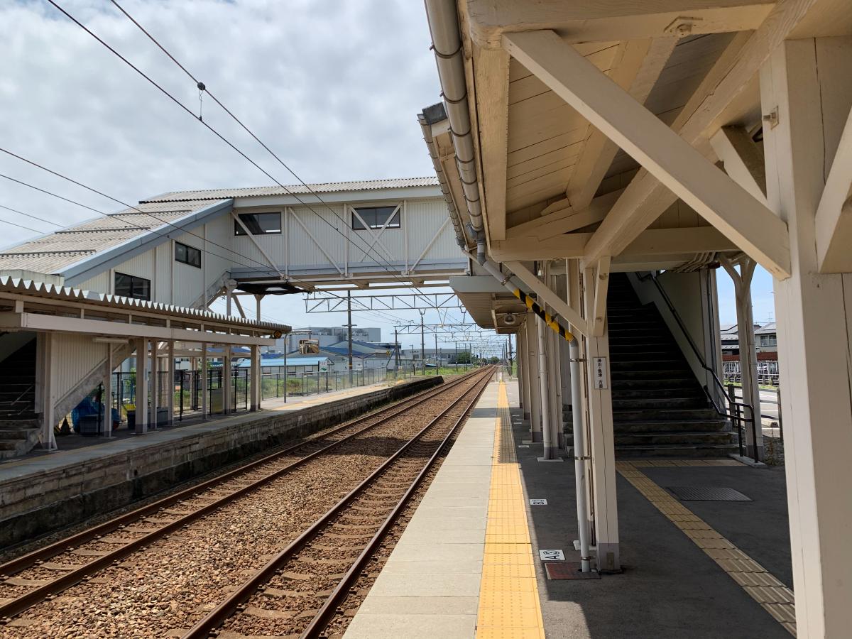 ユキサキナビ あいの風とやま鉄道水橋駅 富山市