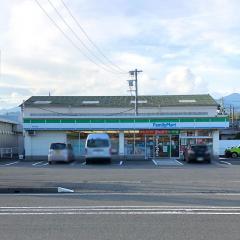 マーケットピア 静岡市清水区のファミリーマート一覧