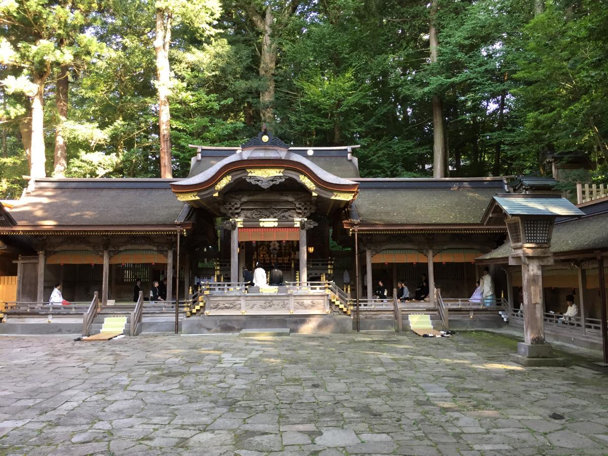 諏訪大社上社本宮