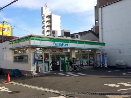 マーケットピア ファミリーマート 千里丘北口店 摂津市千里丘東
