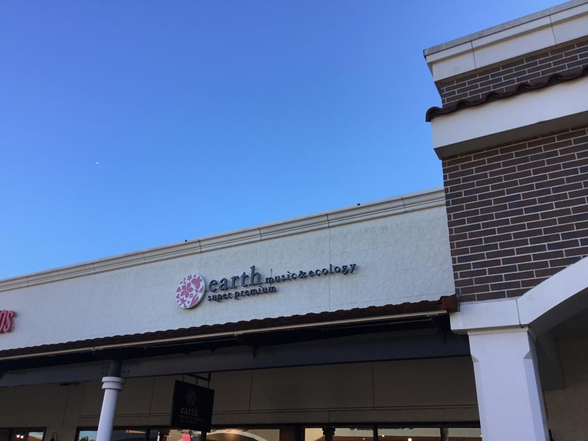 クックドア 紅虎餃子房 鳥栖プレミアムアウトレット店 佐賀県鳥栖市 周辺施設口コミ 写真 動画