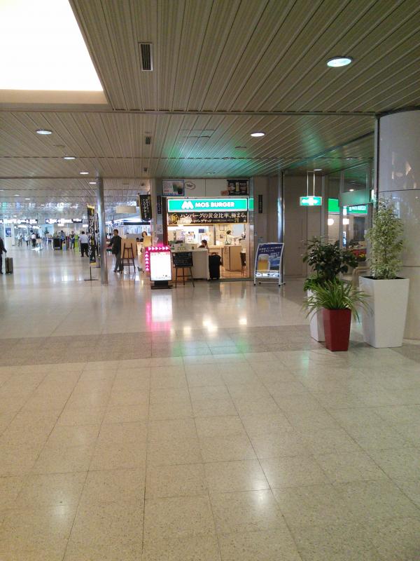 クックドア モスバーガー 新千歳空港店 北海道