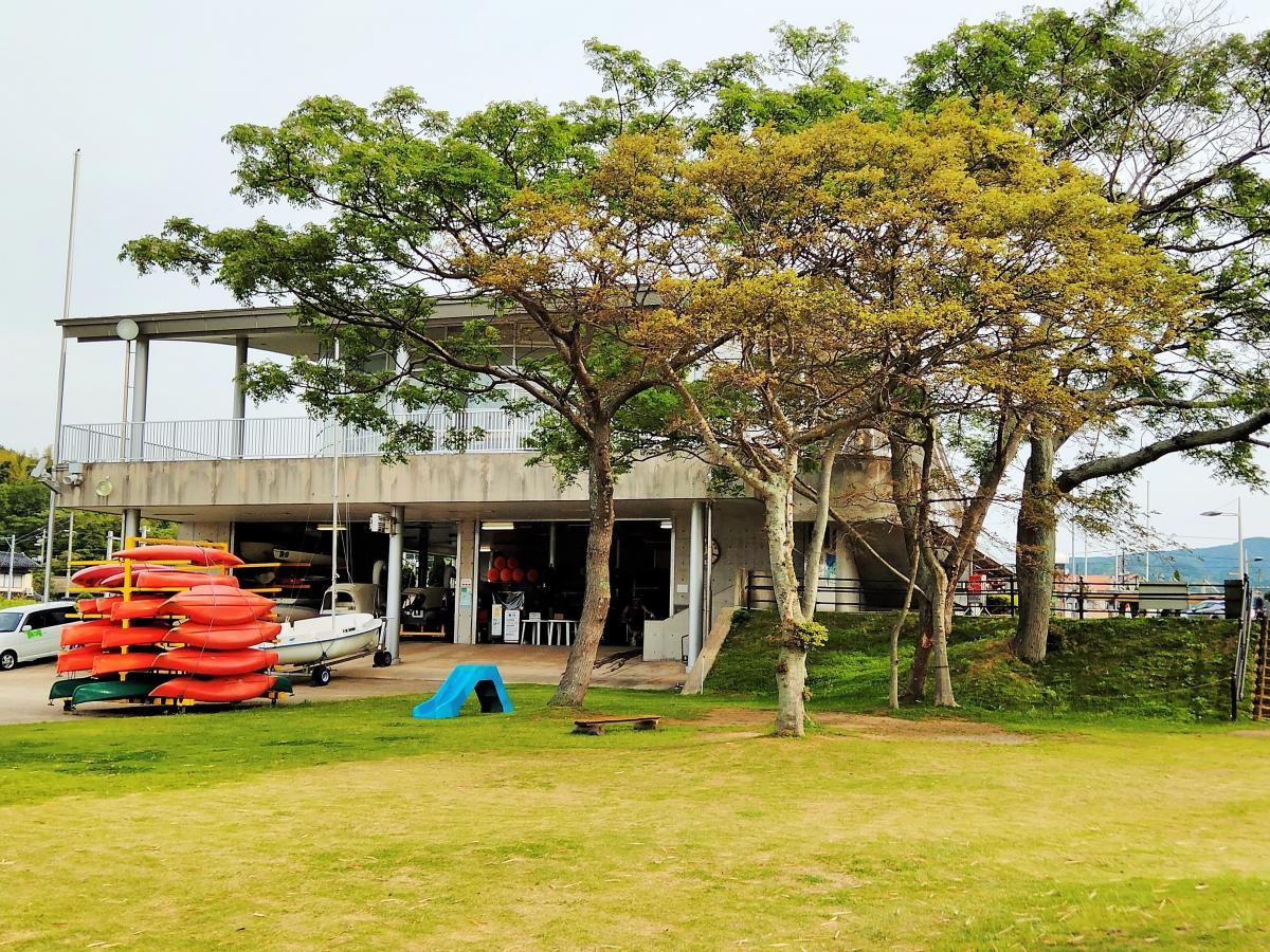 マーケットピア 秋鹿なぎさ公園 松江市岡本町