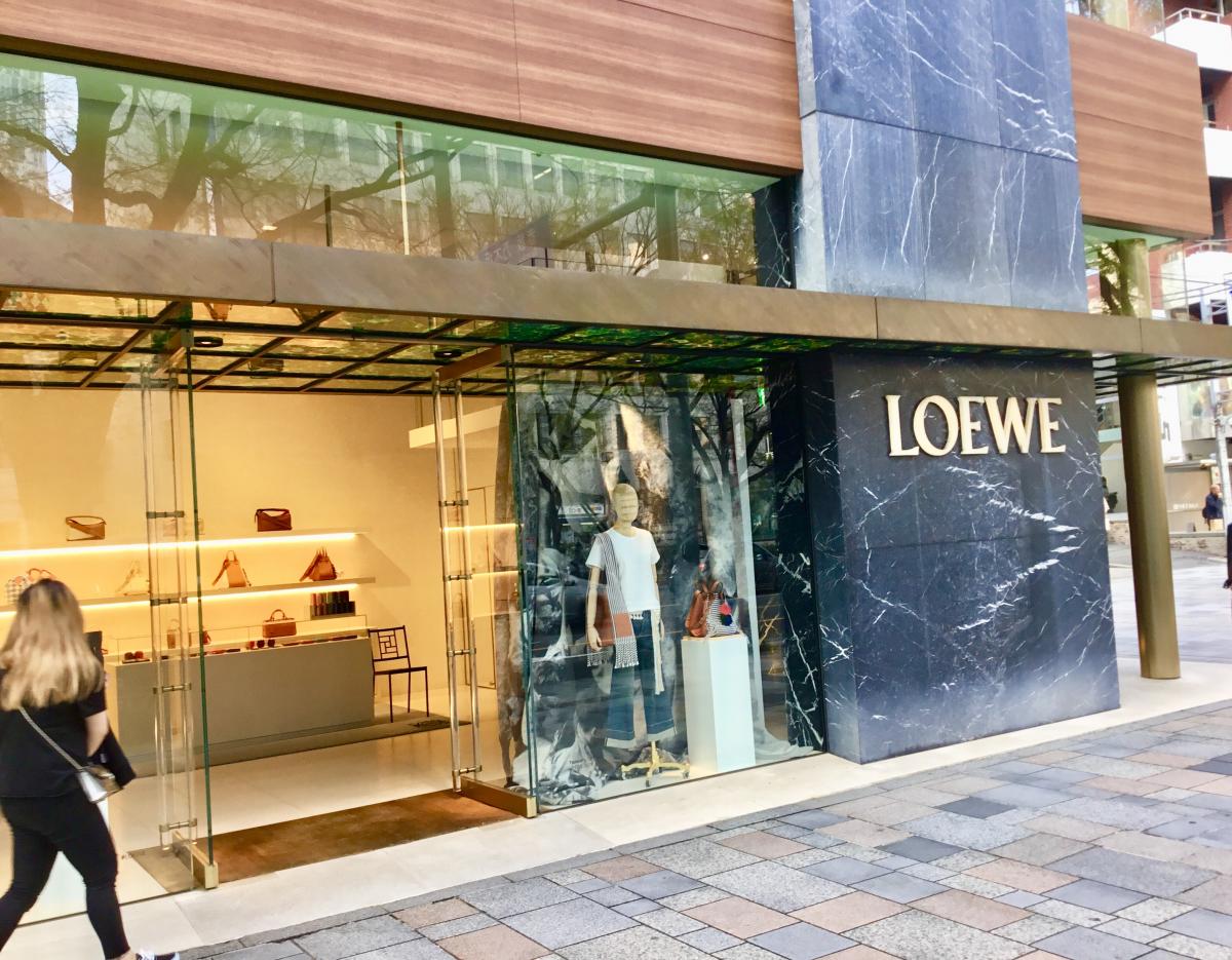 マーケットピア ロエベ表参道直営店 東京都港区北青山