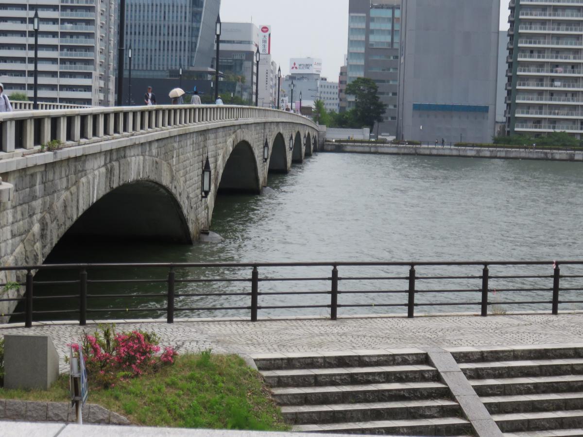 萬代橋