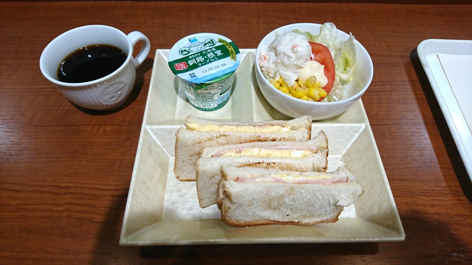 クックドア カフェ ド クリエ 成田空港第2ターミナル店 クックドア カフェ ド クリエ 成田空港第2ターミナル店
