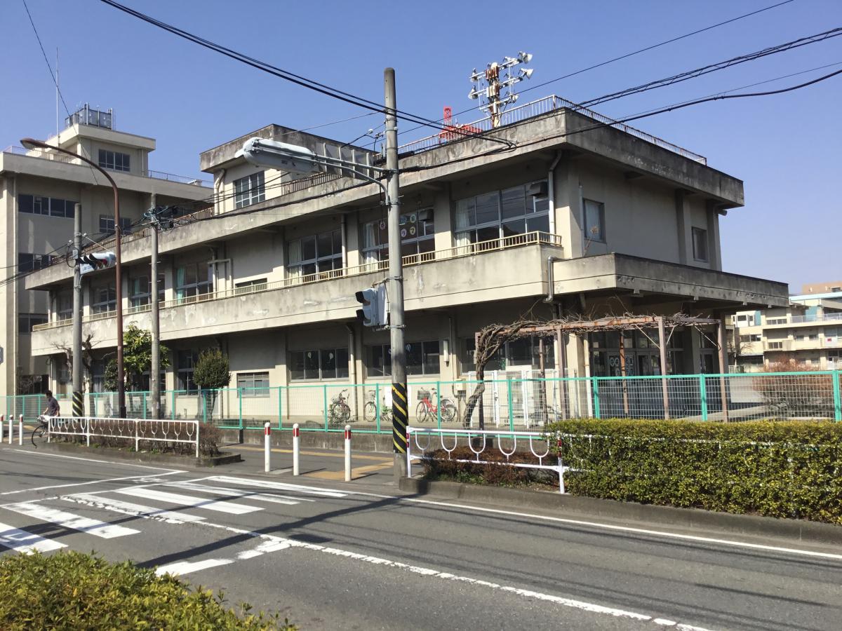 中央小学校
