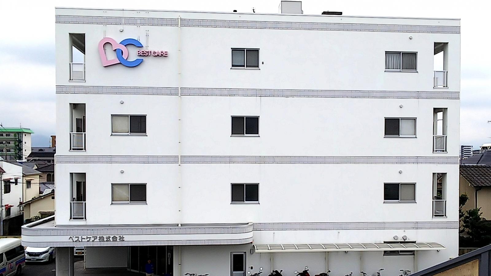 ホームメイト シニア ショートステイ中村 愛媛県松山市の特別養護老人ホーム