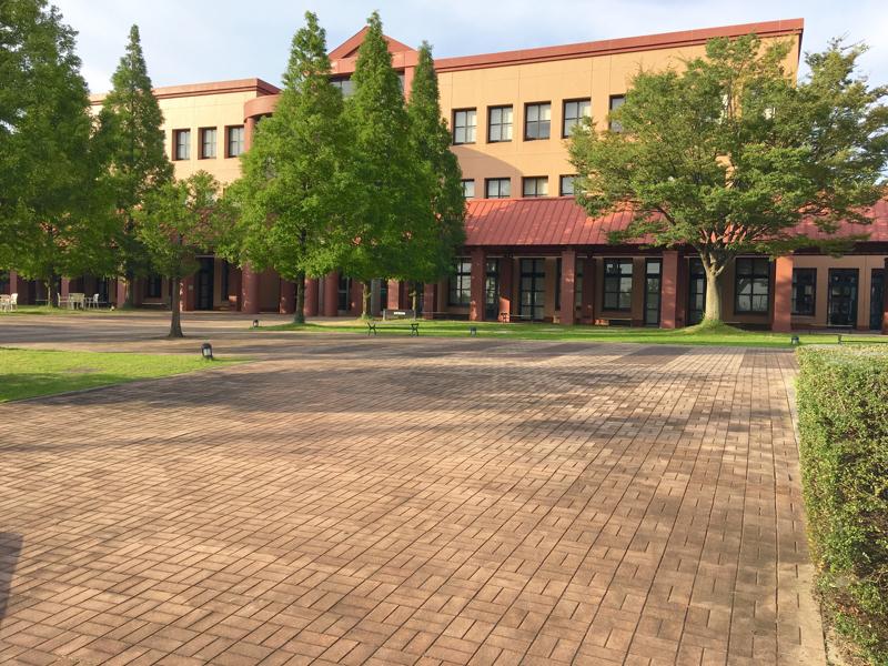 スタディピア 日本福祉大学半田キャンパス 半田市東生見町