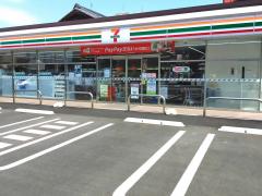 ビッグカンパニー 株式会社百五銀行 弥富支店 弥富市 の周辺施設写真一覧 1ページ