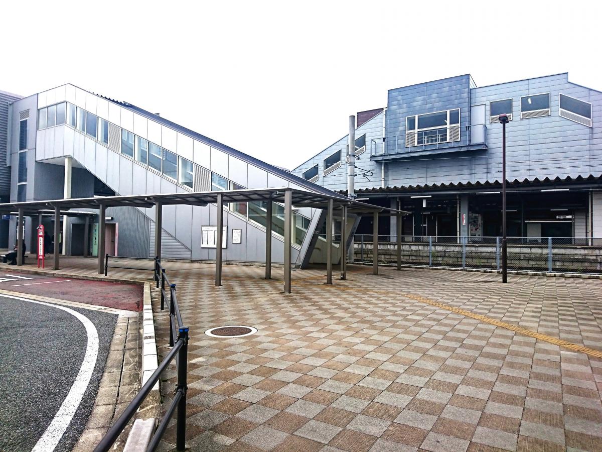 JR鹿児島本線(門司港－八代)福間駅／ホームメイト