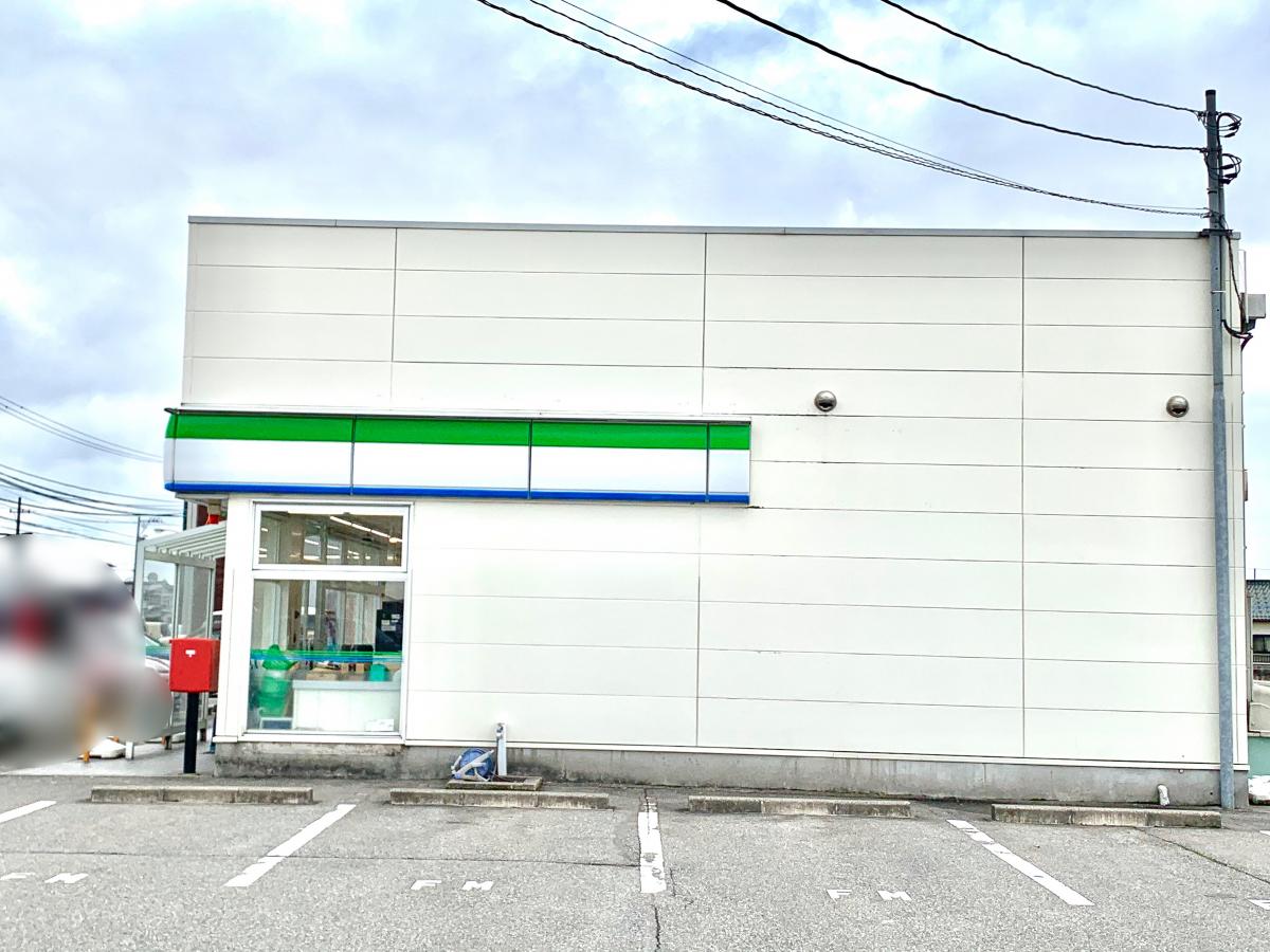 コンビニ