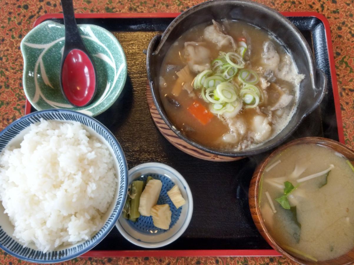 クックドア 関英ドライブイン