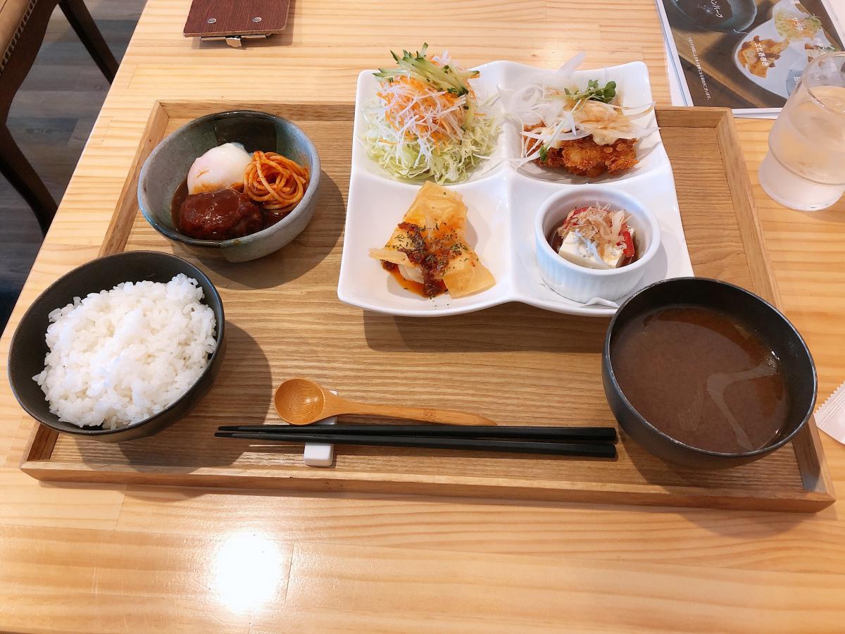 クックドア 花園ダイニング クックドア 花園ダイニング