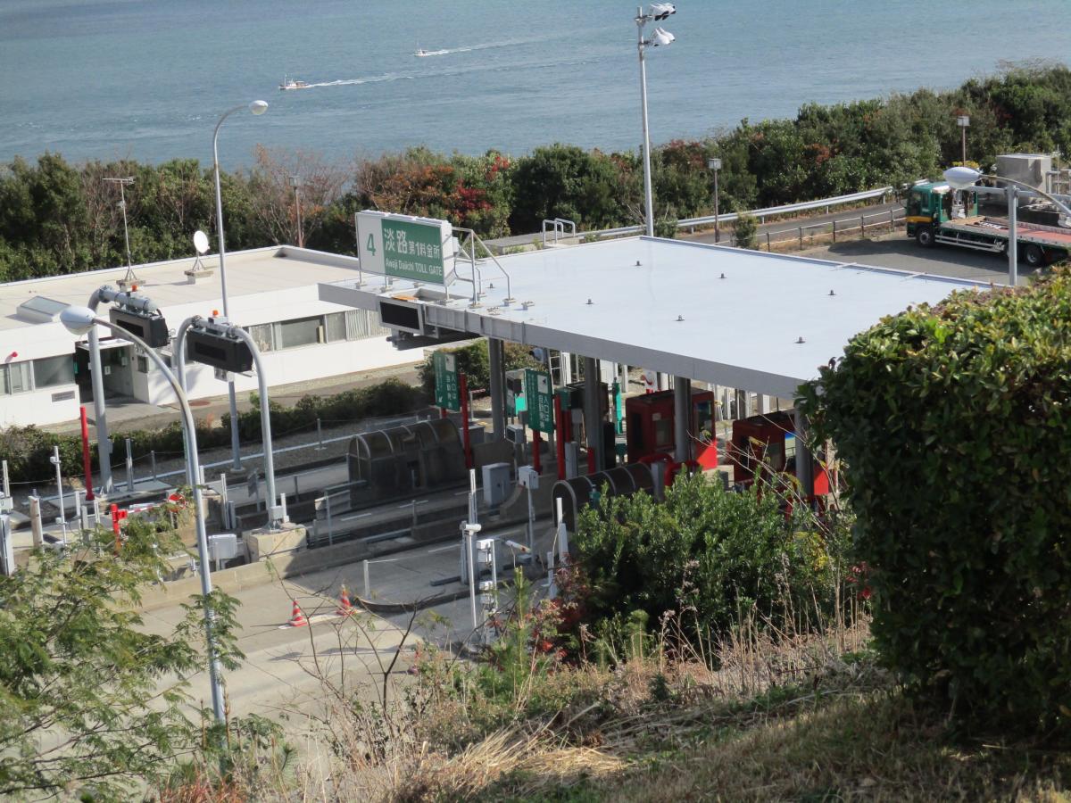 クックドア 周辺施設写真 ロイヤル淡路サービスエリア店上り線