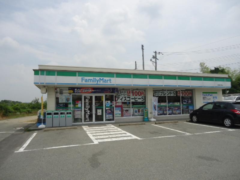 マーケットピア 駐車場の広いコンビニです ファミリーマート 三田志手原店 三田市 のお気に入りコメント 口コミ