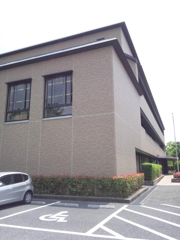 パブリネット 天理市立図書館 天理市守目堂町