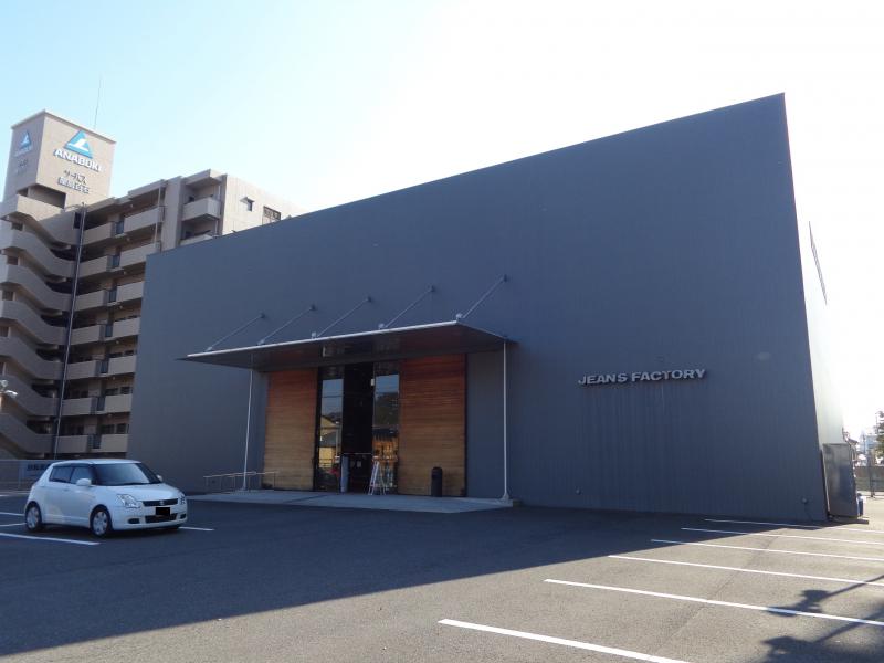 マーケットピア ｊｅａｎｓ ｆａｃｔｏｒｙ 屋島店 高松市屋島西町