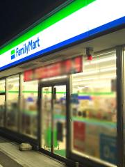 マーケットピア ファミリーマート 龍ヶ崎川原代町店 龍ケ崎市川原代町