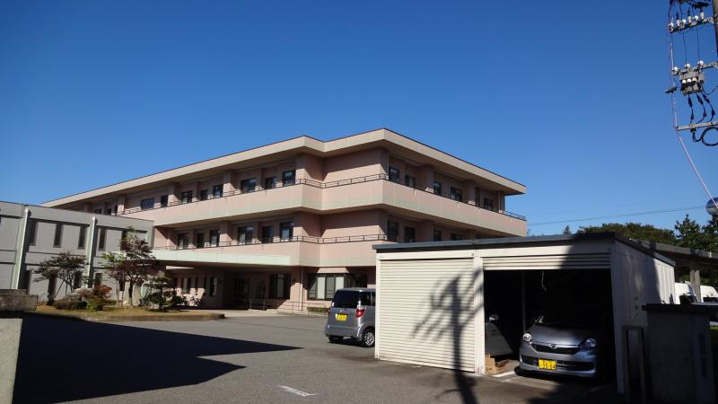 【ホームメイト・シニア】喜寿苑(富山県富山市の特別養護老人ホーム)