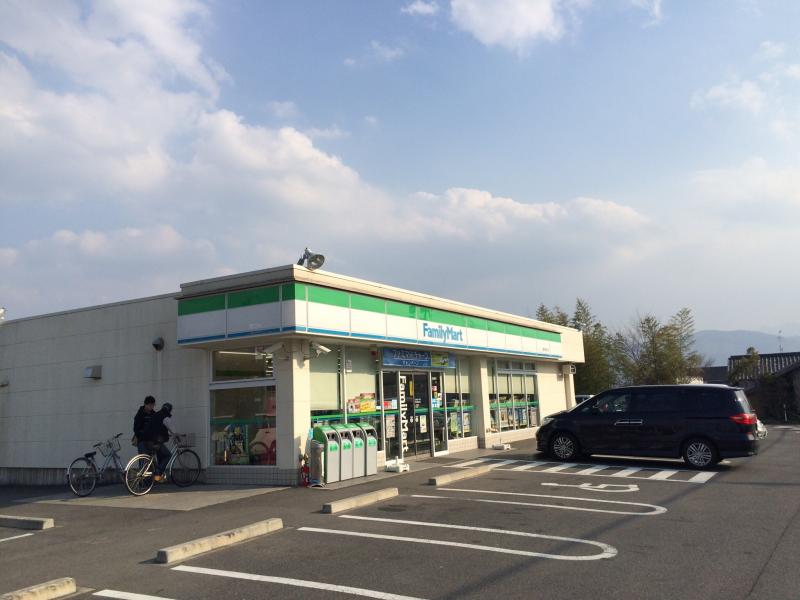 マーケットピア ファミリーマート 橋本御幸辻店 橋本市御幸辻