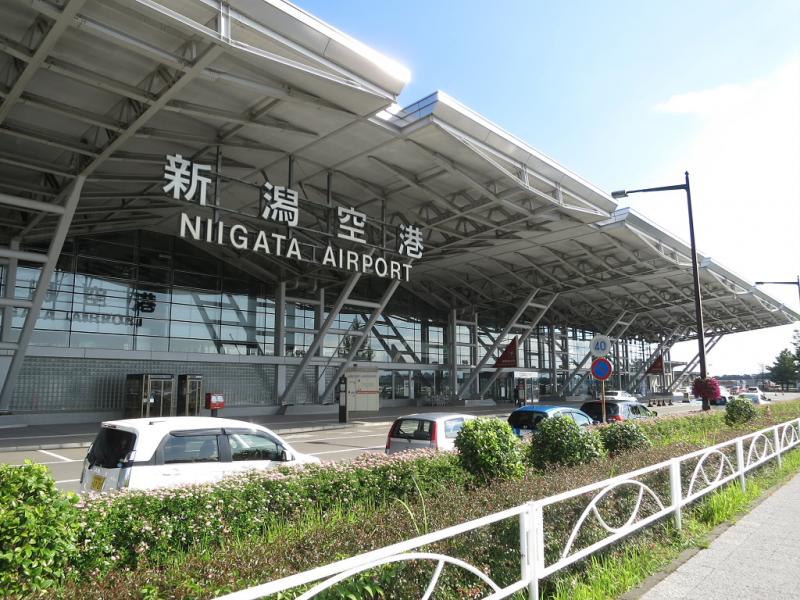 新潟空港