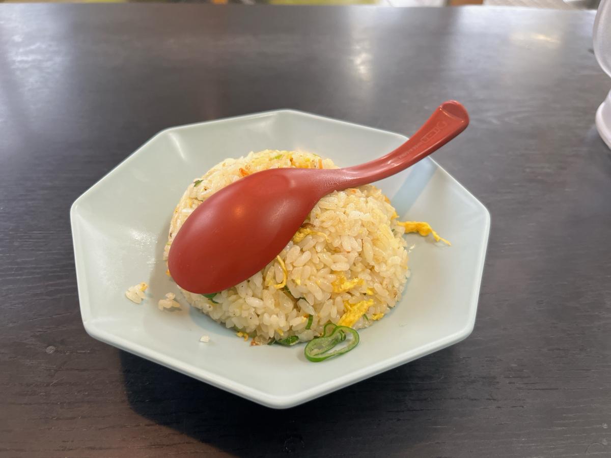 味の名門守山店／ホームメイト