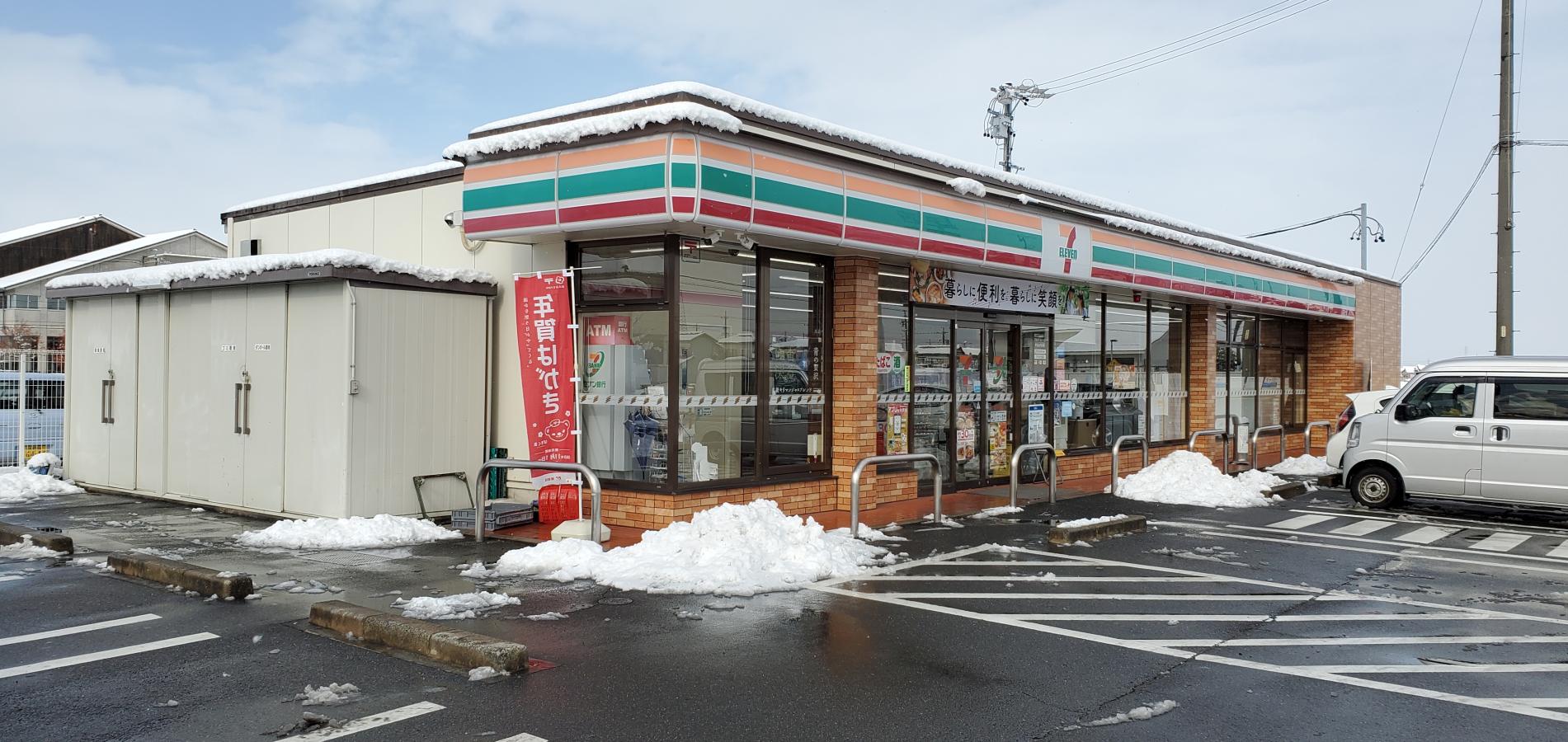 マーケットピア セブンイレブン 桑名長島町中央通り店