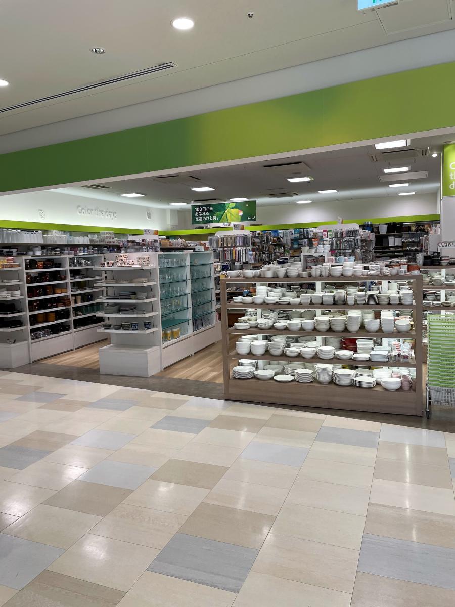 マーケットピア ｓｅｒｉａ ポンテポルタ千住店 足立区千住橋戸町