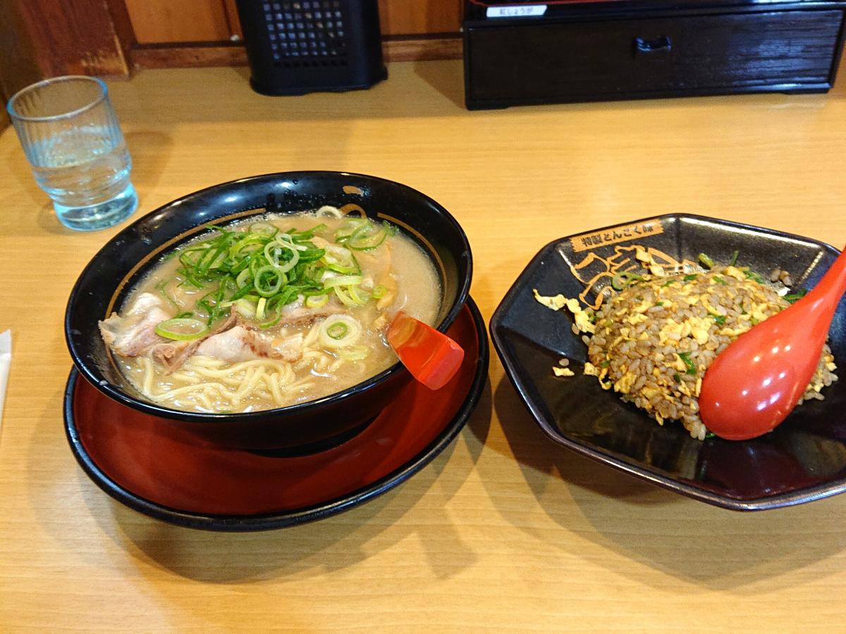 クックドア 豚旨うま屋ラーメン 安城店 クックドア 豚旨うま屋ラーメン 安城店