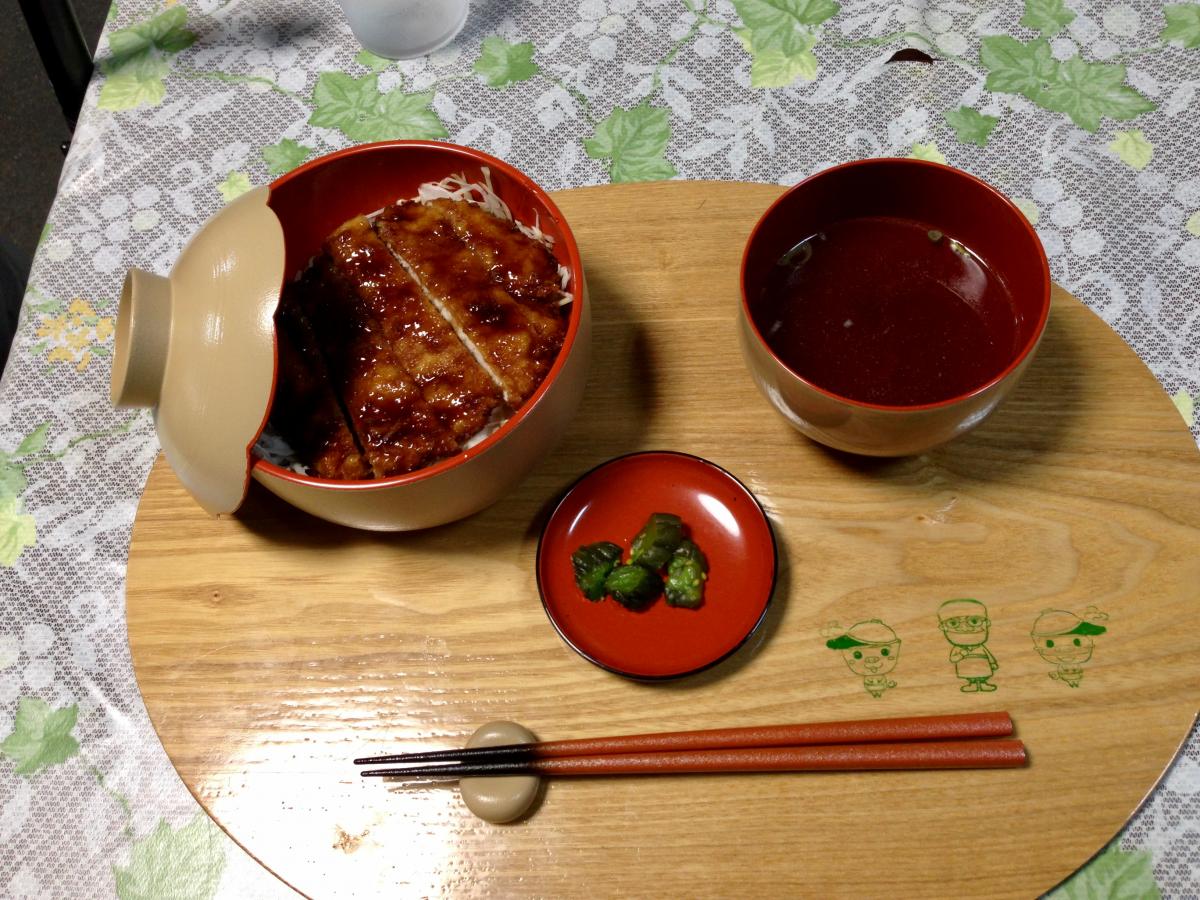 クックドア 名物カツ丼の店 白孔雀食堂 福島県