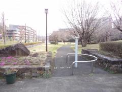 パブリネット 東京福祉大学茶屋四郎次郎記念図書館 伊勢崎市山王町