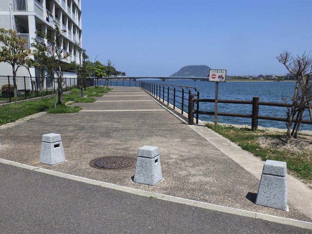 パブリネット 1号松浦河畔緑地 唐津市