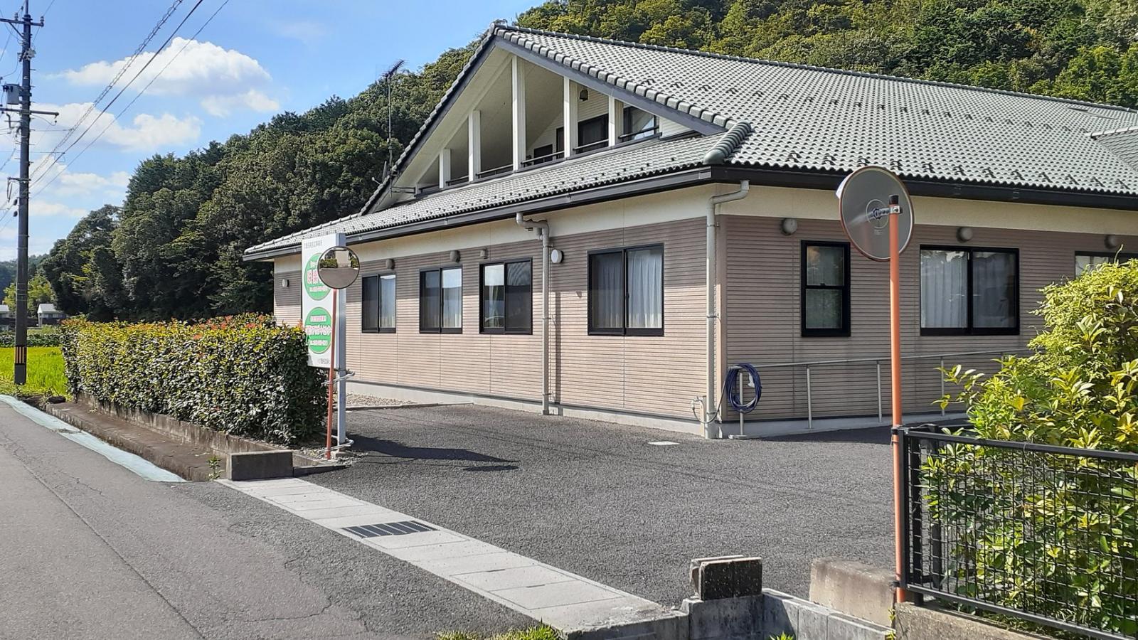 ホームメイト シニア ショートスティ咲楽小町