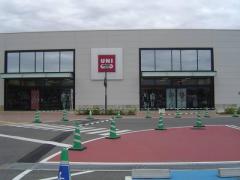 マーケットピア 和歌山市のショッピング施設を探す や行