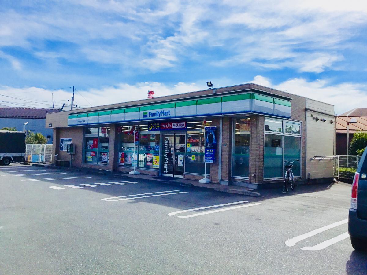 マーケットピア ファミリーマート 小平大沼町二丁目店 小平市大沼町
