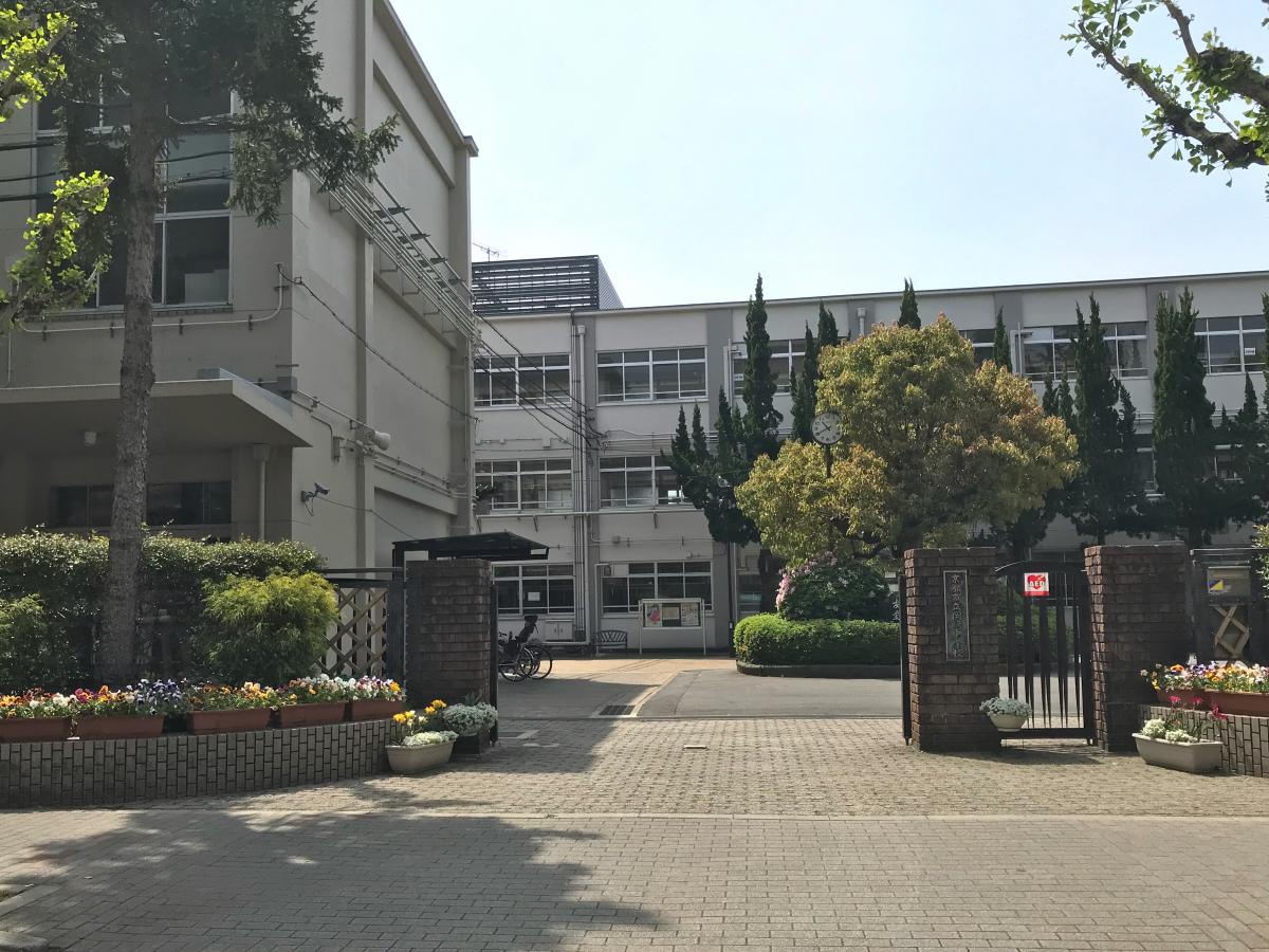 【スタディピア】岡崎中学校（京都市左京区岡崎東天王町）