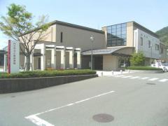 パブリネット 山口市の図書館一覧から探す