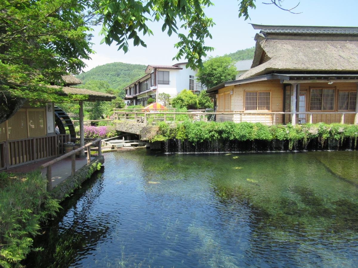 忍野八海